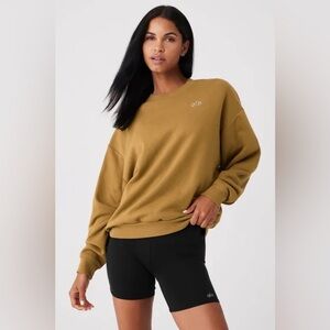 ALO Yoga Crew Neck Sweatshirt